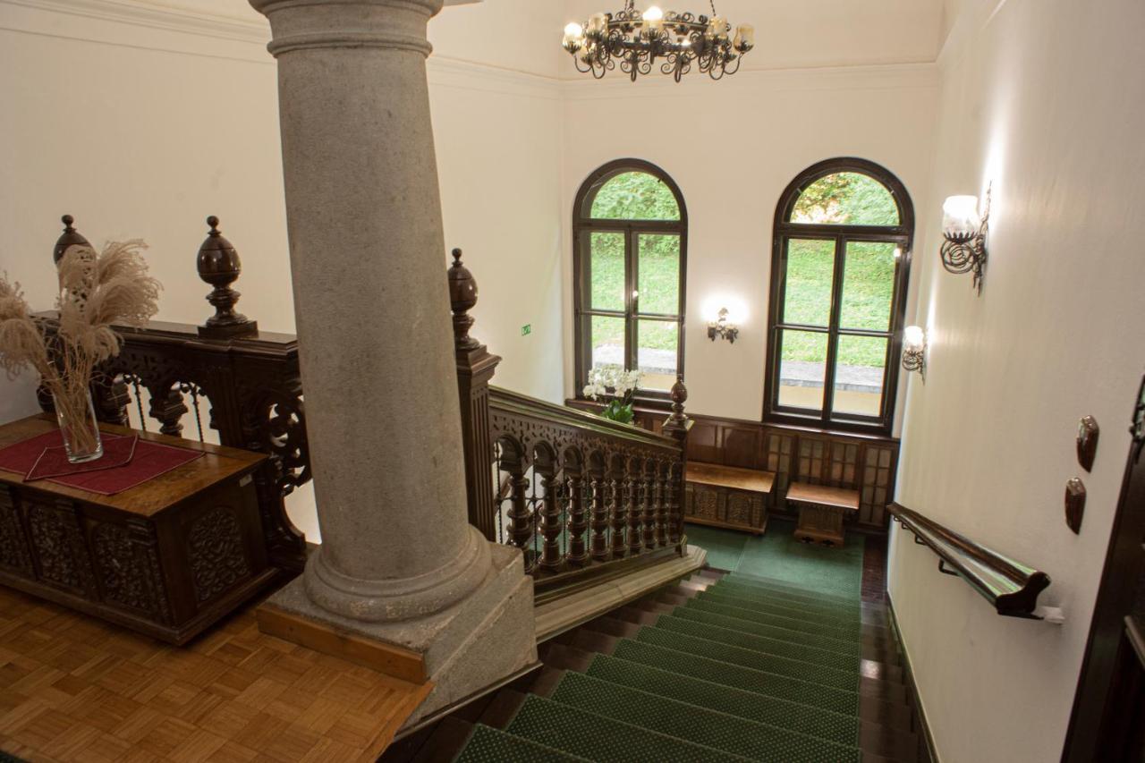 Vila Herberstein Velenje Bagian luar foto