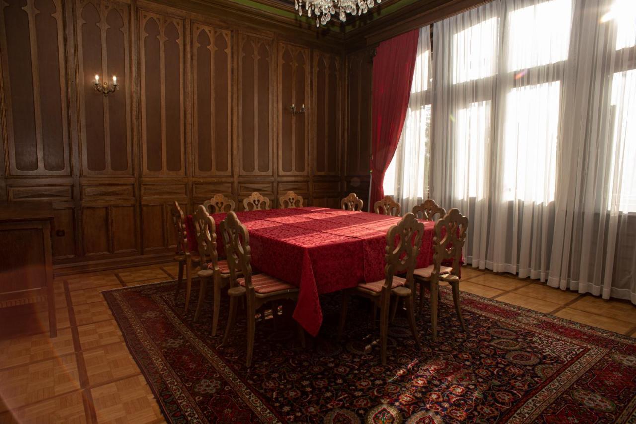 Vila Herberstein Velenje Bagian luar foto